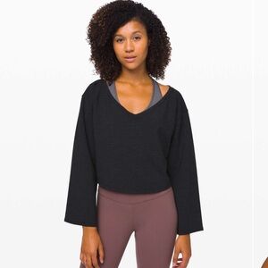 Lululemon show your depth long sleeve